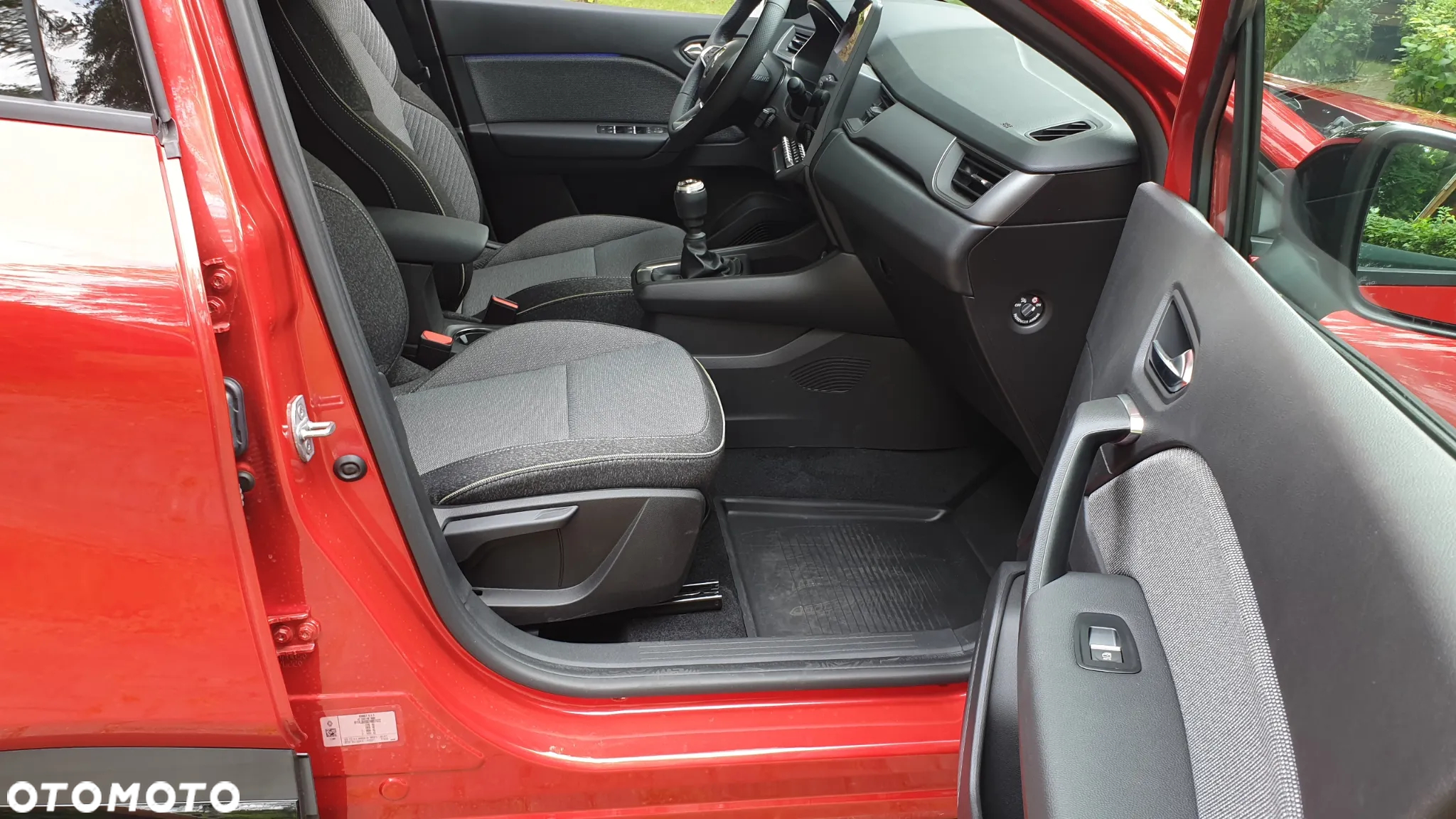 Renault Captur - 30