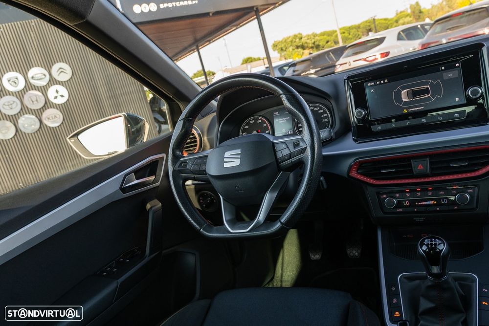 SEAT Arona 1.0 TSI FR - 19