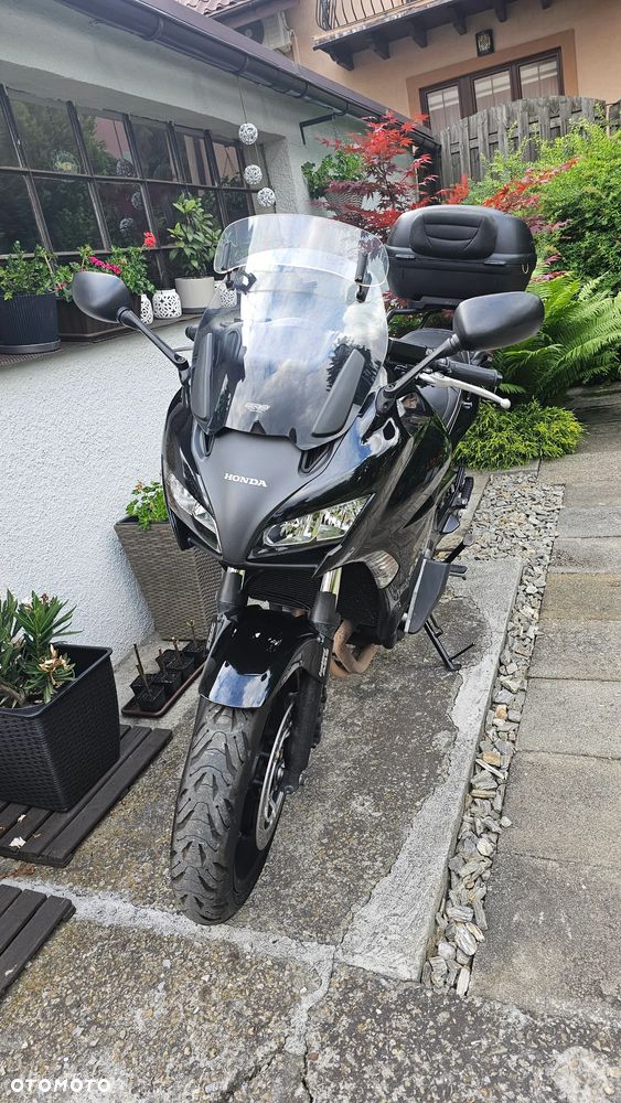Honda CBF - 9