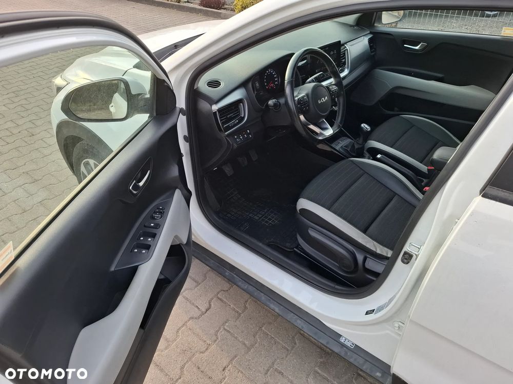 Kia Stonic 1.0 T-GDI L - 5