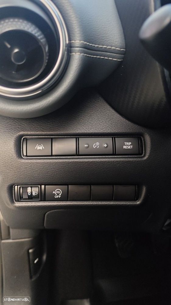 Nissan Juke 1.0 DIG-T Acenta - 28