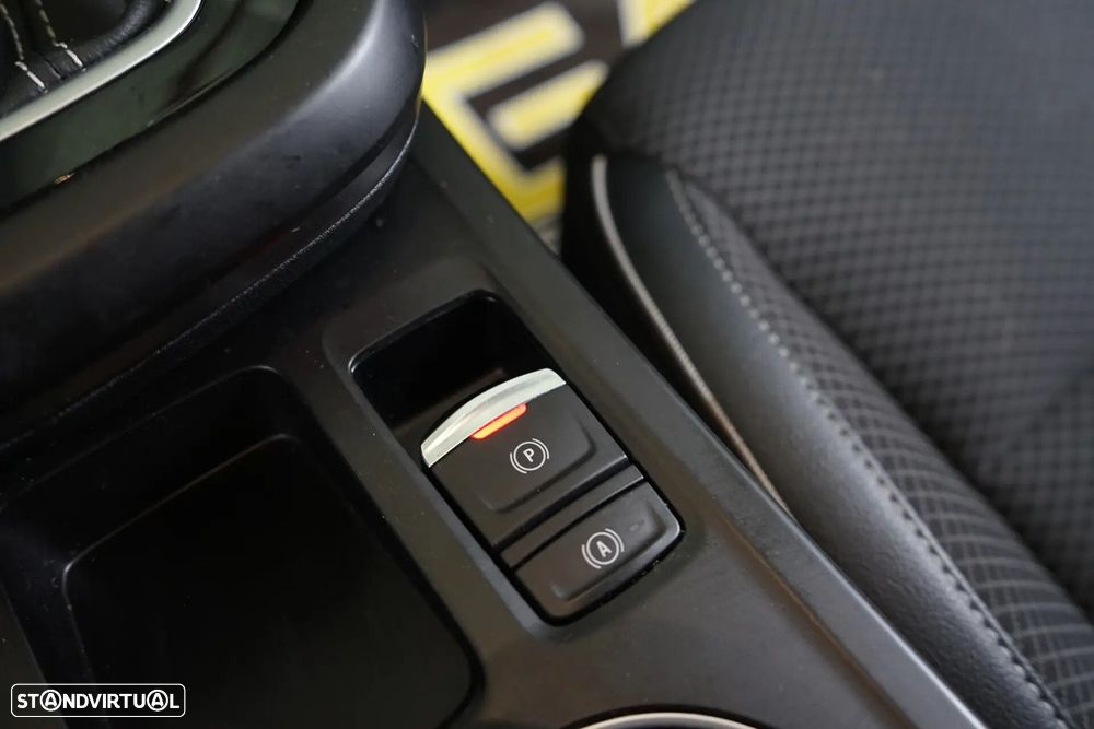 Renault Arkana 1.6 E-Tech Intens - 27