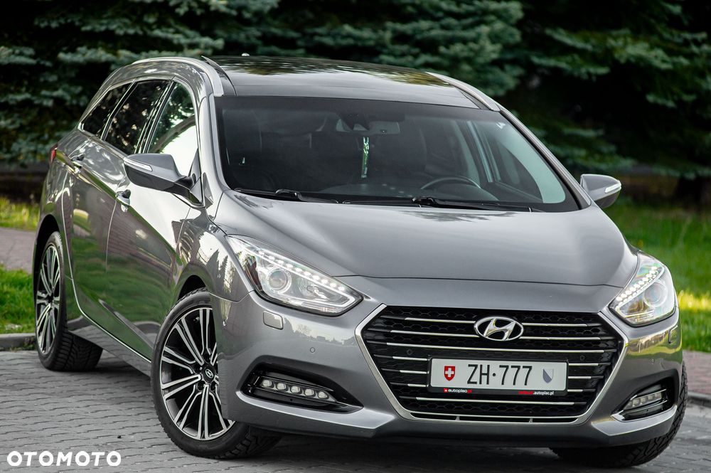 Hyundai i40 Kombi 1.7 CRDi DCT Premium - 1
