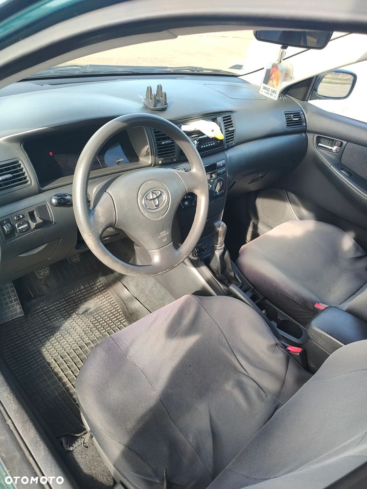 Toyota Corolla 1.4 VVT-i - 15