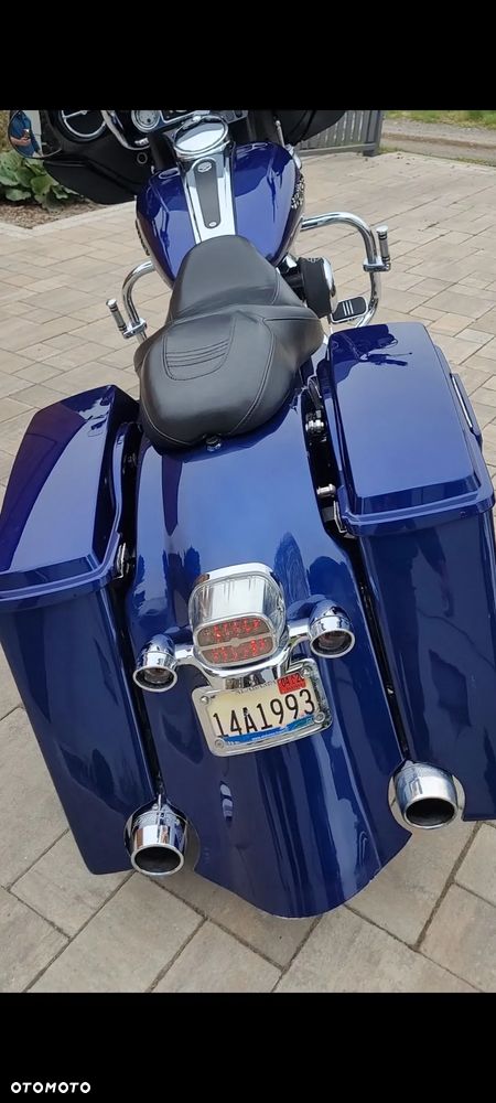 Harley-Davidson Touring Street Glide - 10