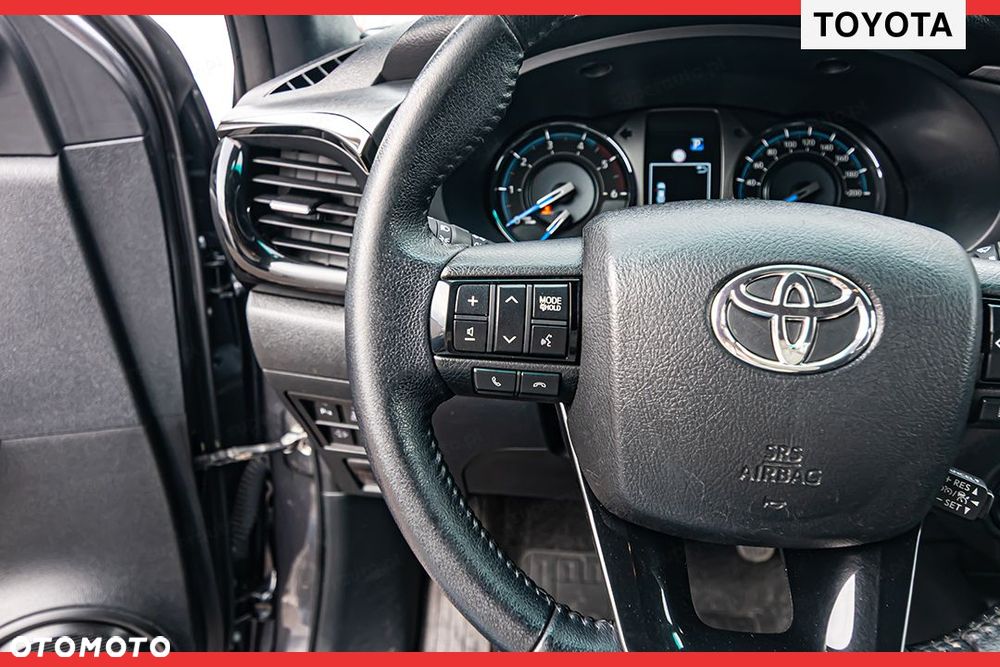 Toyota Hilux 2.8 D-4D Double Cab Invincible 4x4 - 19