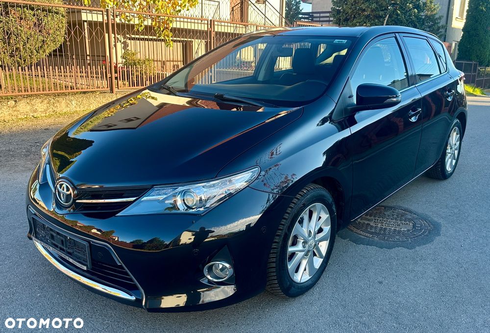 Toyota Auris - 3