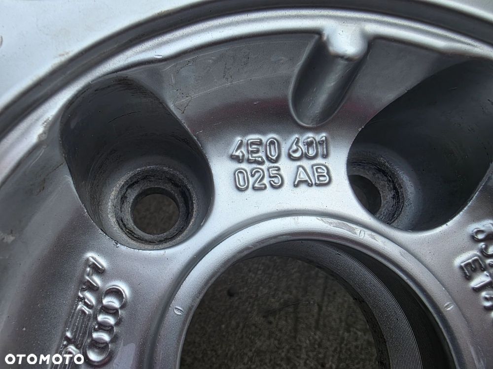 FELGA ALUMINIOWA AUDI A4 A5 A6 VW SEAT 8.0 J R18 ET 43 4E0601025AB S7/26 OK - 7