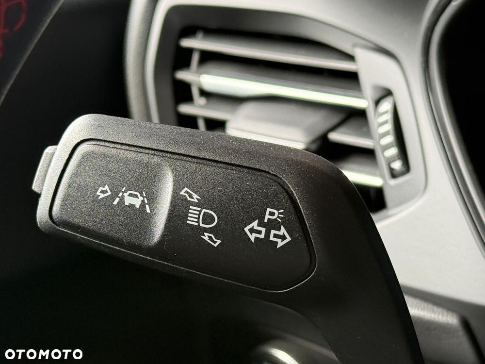 Ford Focus - 19