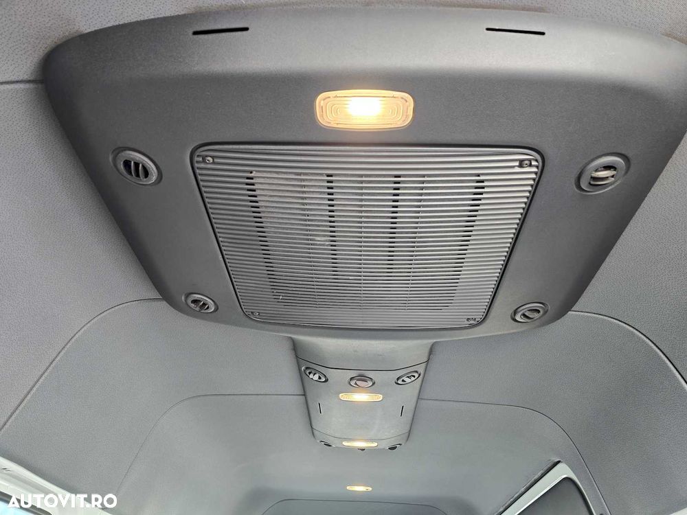 Mercedes-Benz Sprinter - 28