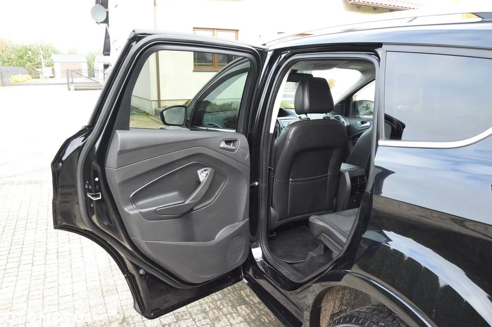 Ford Kuga 2.0 TDCi 4x4 Individual - 27