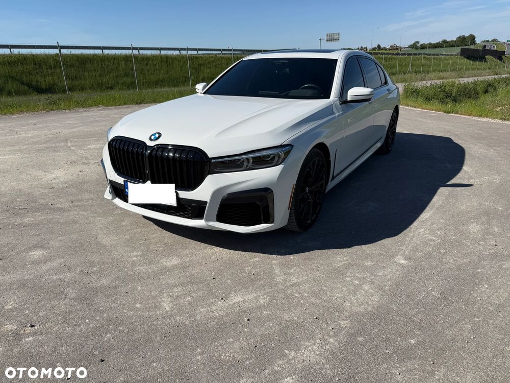 BMW Seria 7 750Li xDrive sport - 2