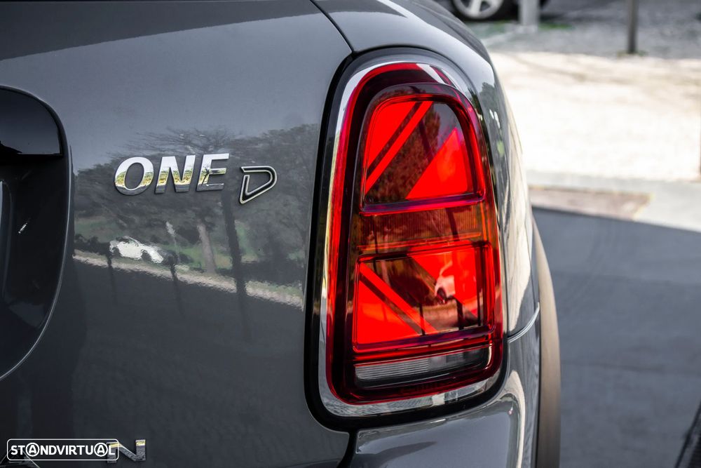 MINI Countryman One D Essential - 11