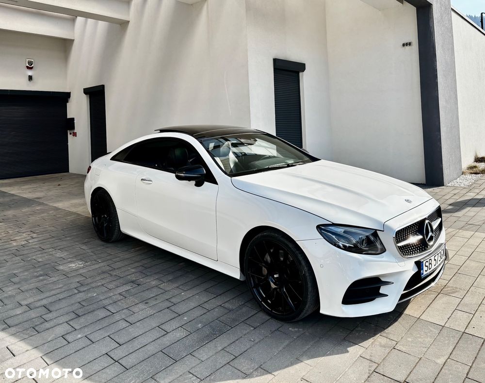 Mercedes-Benz Klasa E 200 4-Matic 9G-TRONIC - 2