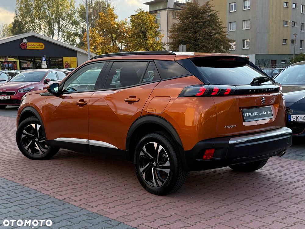 Peugeot 2008 1.5 BlueHDi Allure S&S - 18