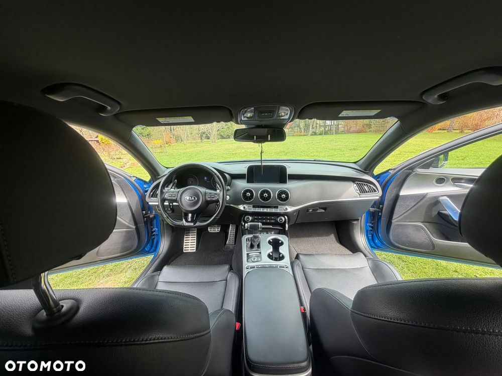 Kia Stinger 3.3 T-GDI AWD GT - 13