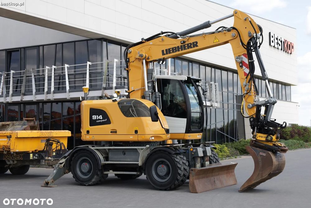 Liebherr A914 Compact - 2