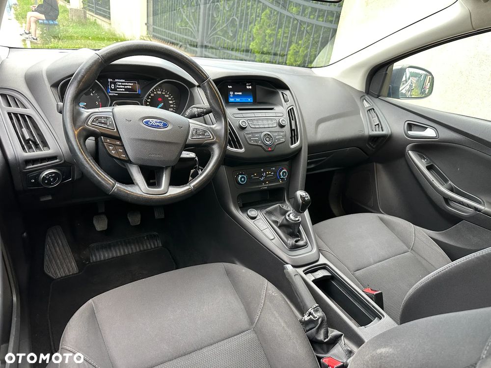 Ford Focus - 3