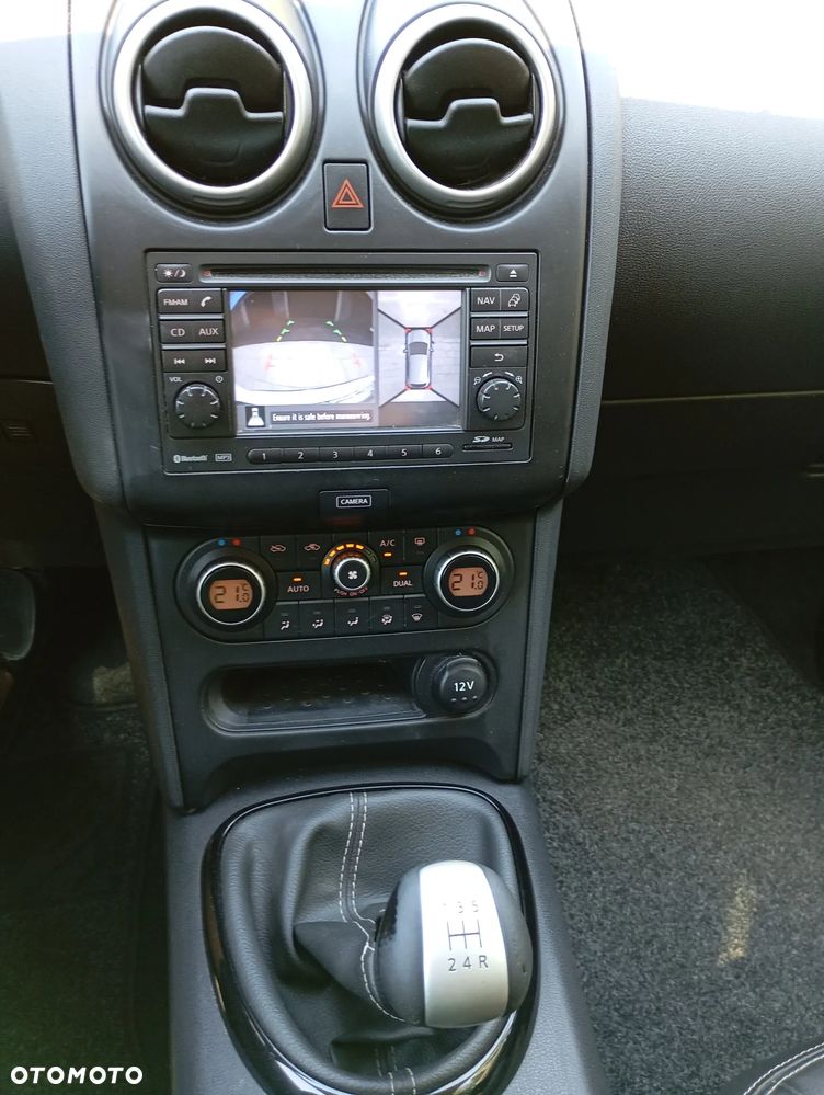 Nissan Qashqai 1.6 Tekna - 10