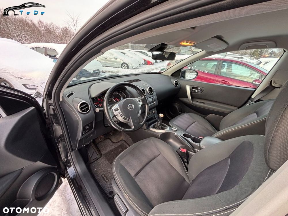 Nissan Qashqai 2.0 4x4 Tekna Premium - 17