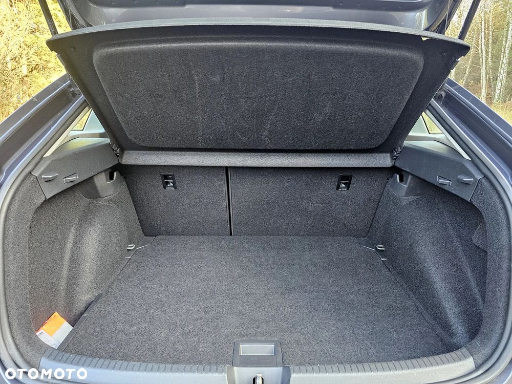 Volkswagen Taigo 1.0 TSI Special Edition - 23