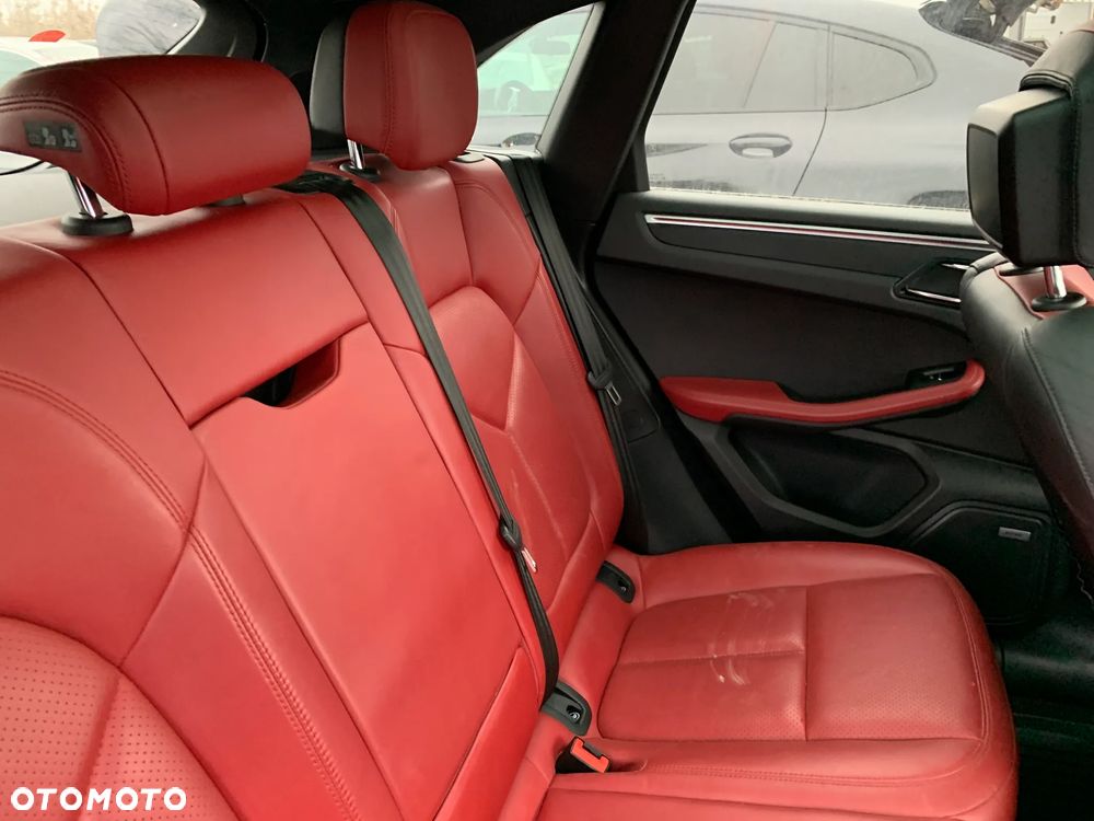 Porsche Macan PDK - 17