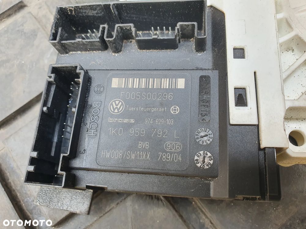 SILNICZEK PODNOSZENIA SZYBY PRAWY PRZÓD VW PASSAT B6 05- 1K0959792L - 2