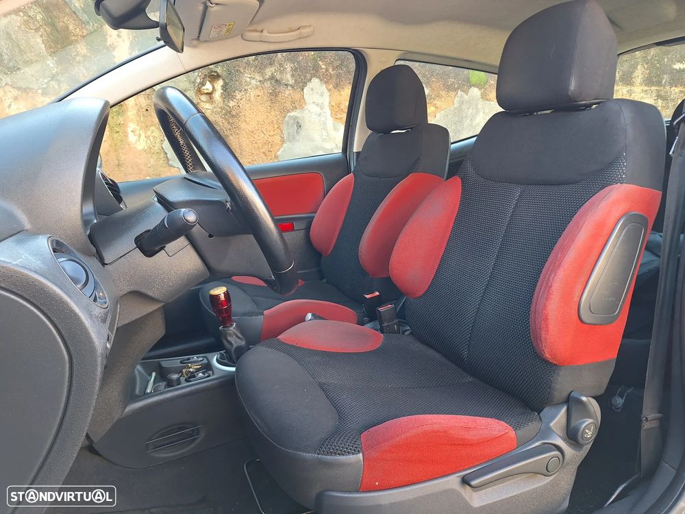 Citroën C2 1.4 HDi VTR - 10