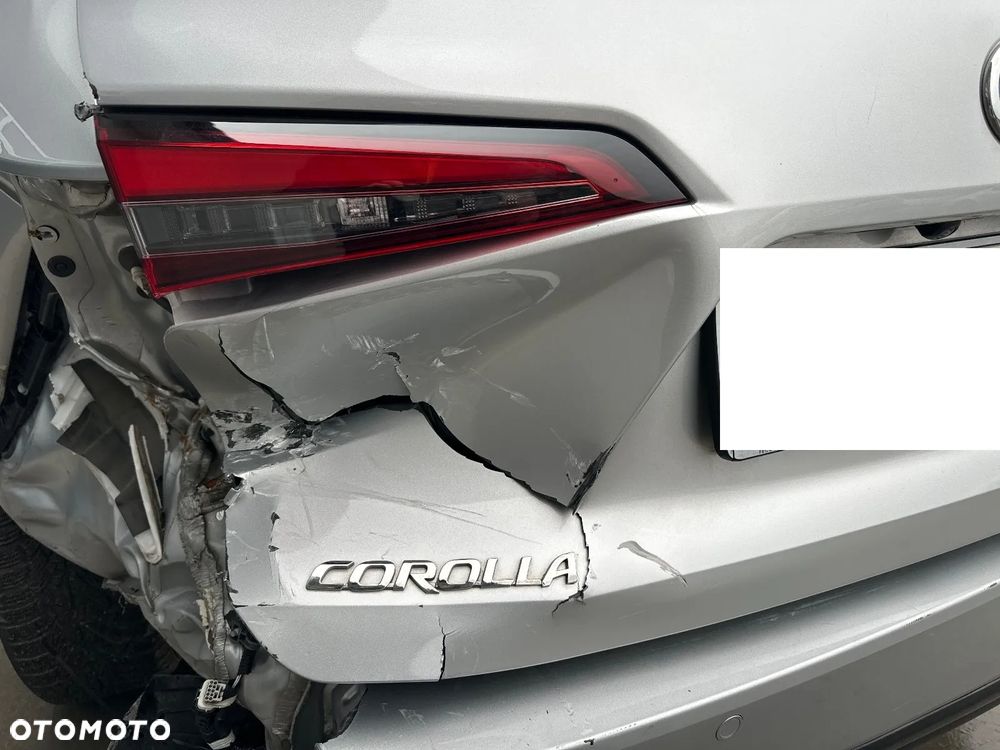 Toyota Corolla 1.8 Hybrid Comfort - 28