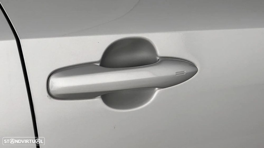 Toyota Corolla Touring Sports 1.8 Hybrid Exclusive - 17