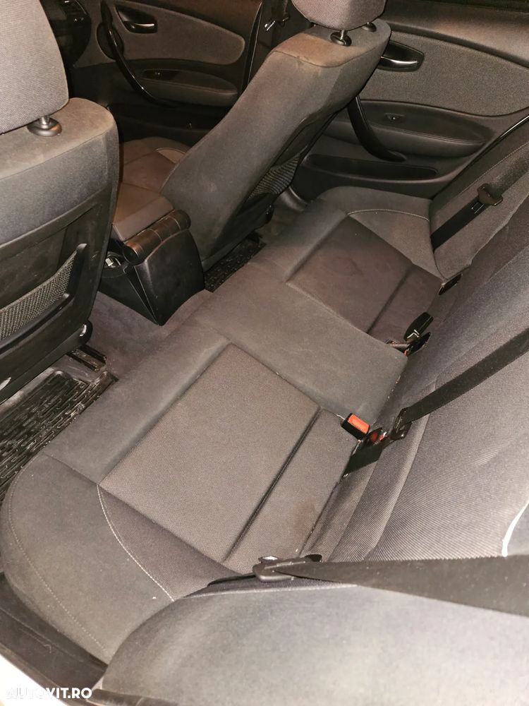 BMW Seria 1 116d - 14