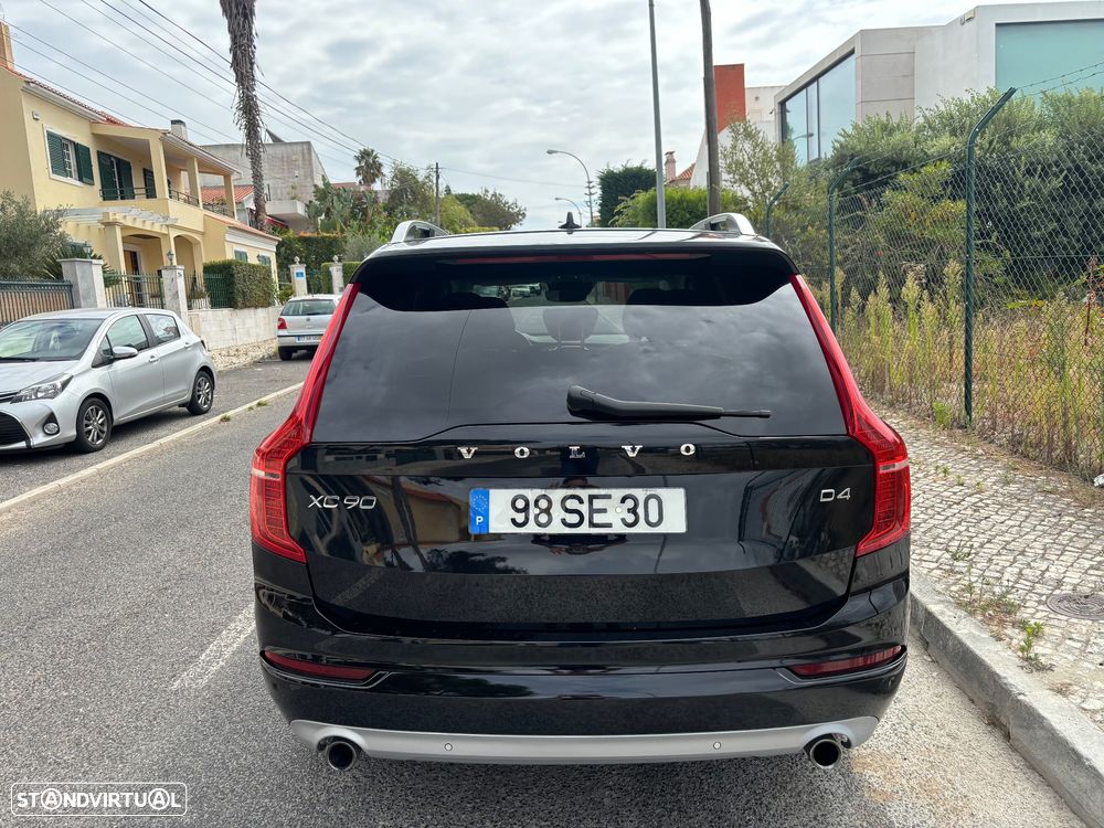 Volvo XC 90 2.0 D4 Momentum - 4