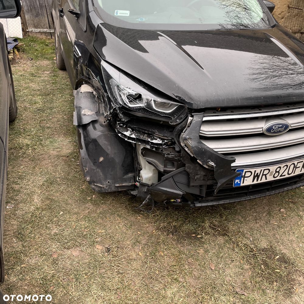 Ford Kuga 1.5 EcoBoost 4x4 SYNC - 18