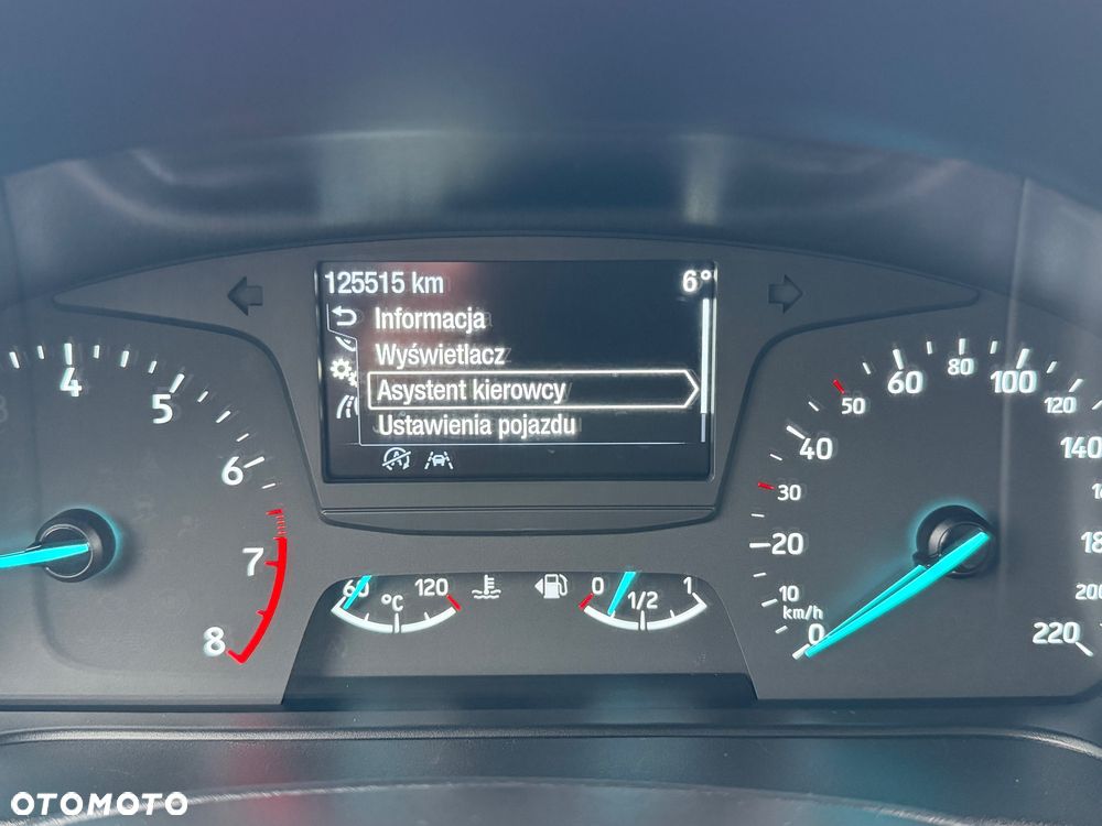 Ford Fiesta 1.0 EcoBoost STart-Stop Titanium - 34