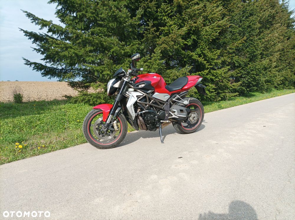 MV AGUSTA Brutale - 4