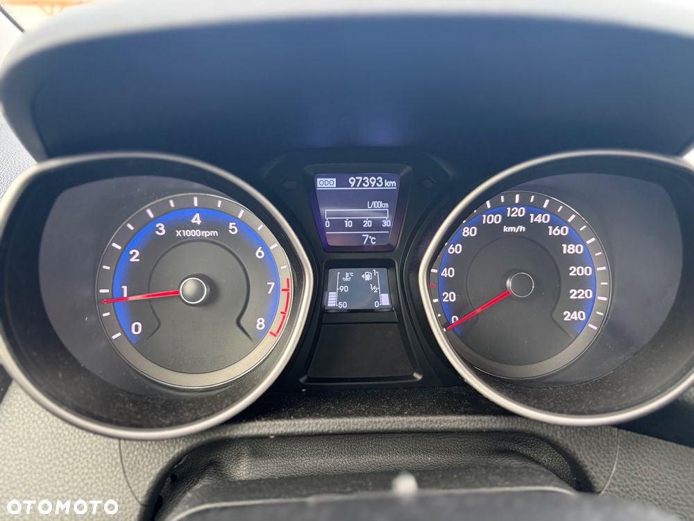 Hyundai i30 - 19