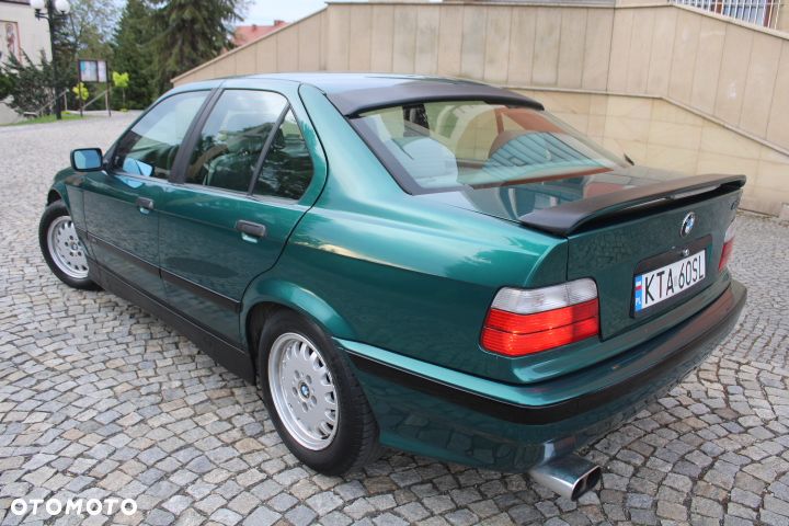 BMW Seria 3 - 37