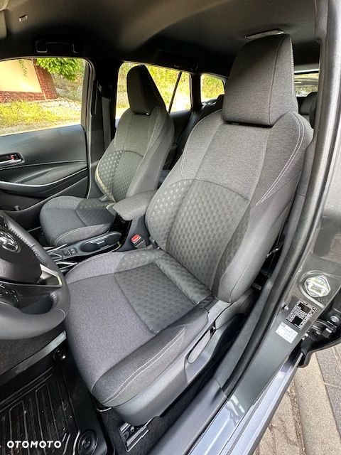 Toyota Corolla 1.8 Comfort - 33