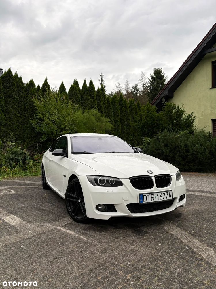 BMW Seria 3 330d xDrive - 2