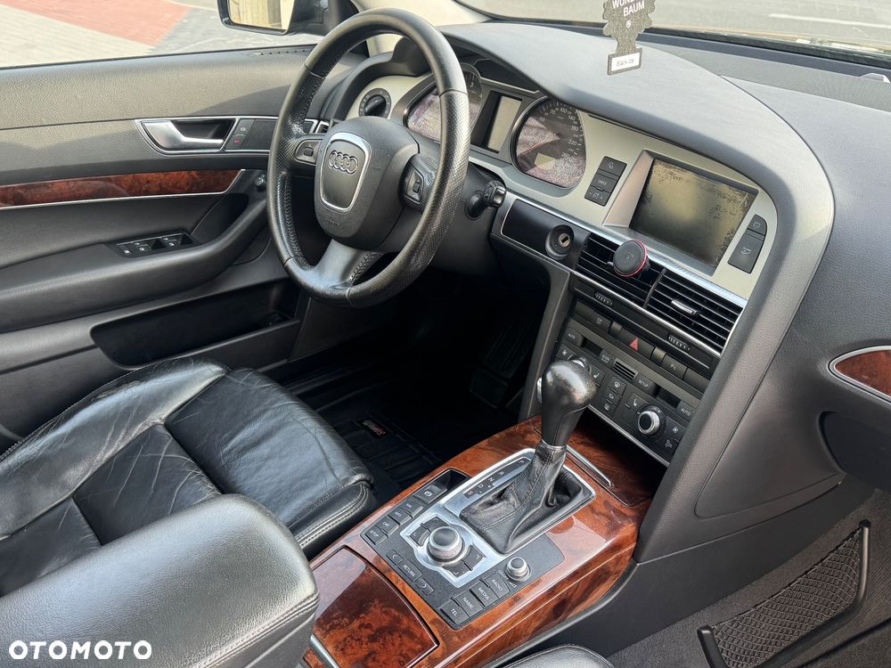 Audi A6 Allroad - 34