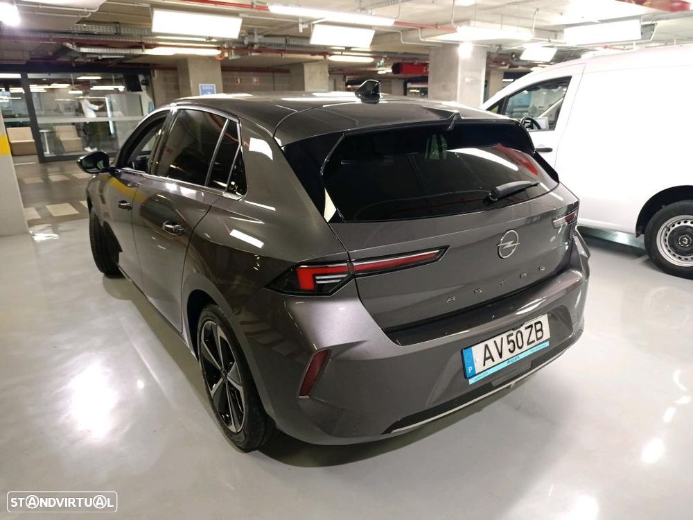 Opel Astra 1.5 D Elegance - 3