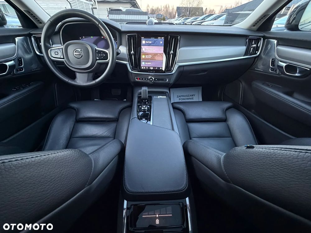 Volvo V90 Cross Country B5 D AWD Ultimate - 40