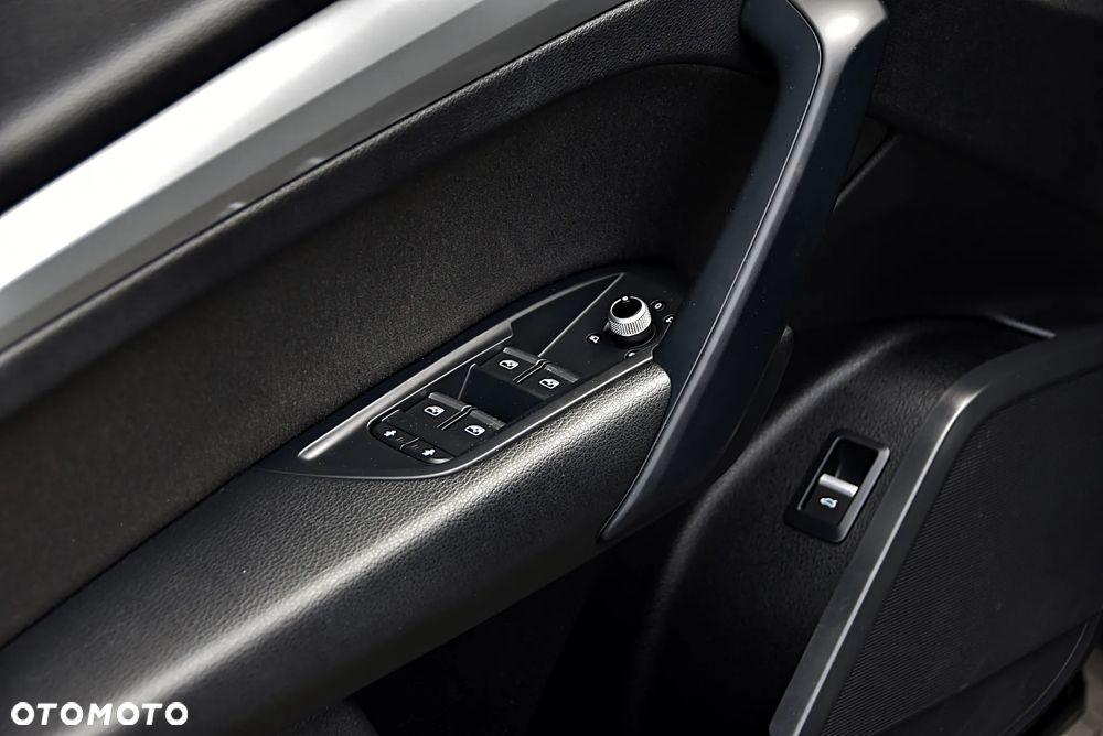 Audi Q5 35 TDI Quattro S tronic - 30