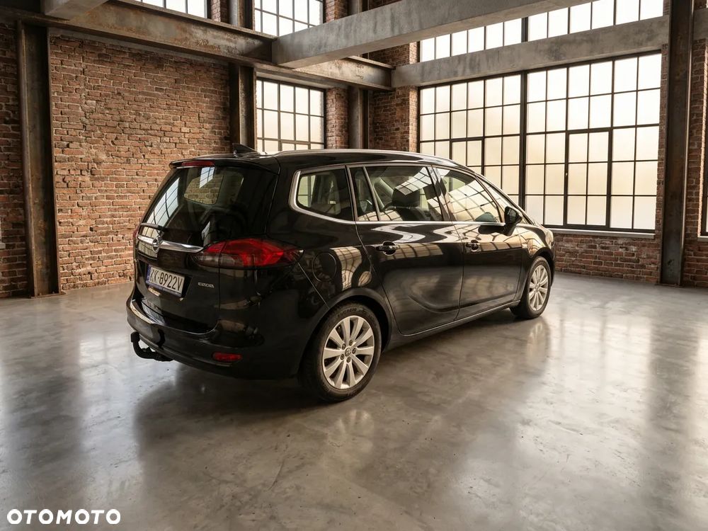 Opel Zafira 1.4 T Cosmo EU6 - 7