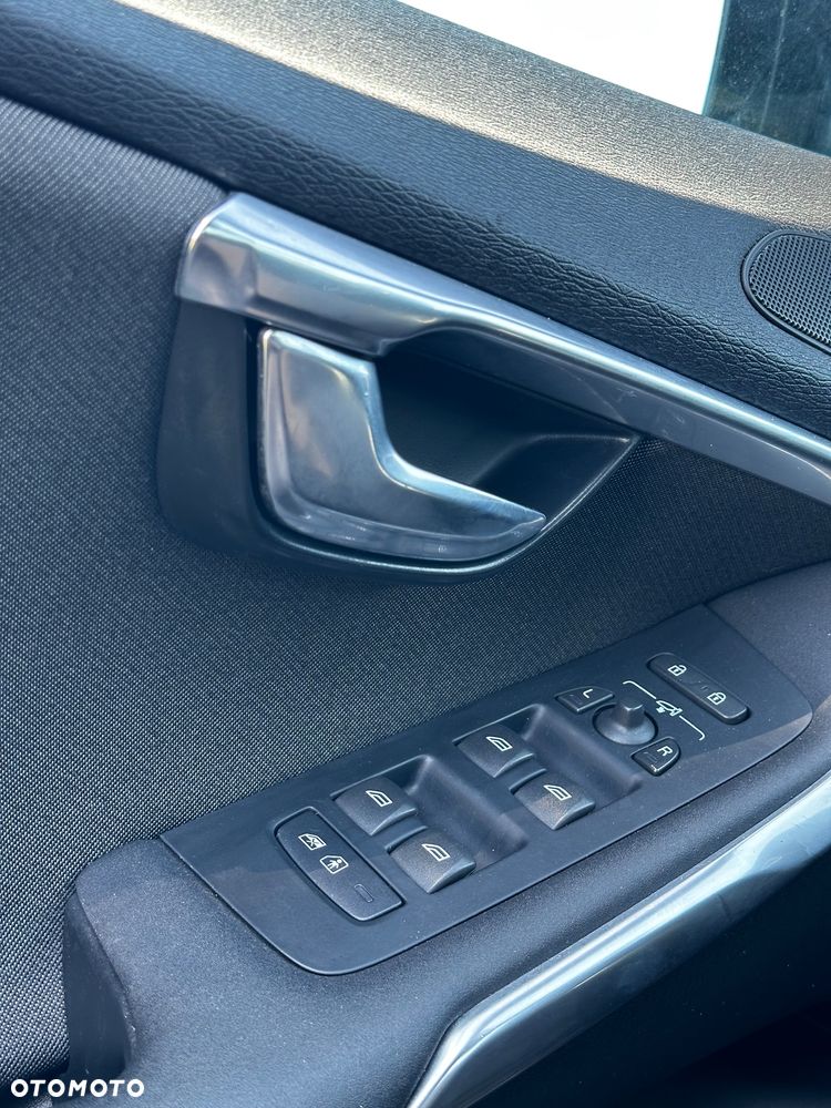 Volvo V40 Cross Country D3 Summum - 16