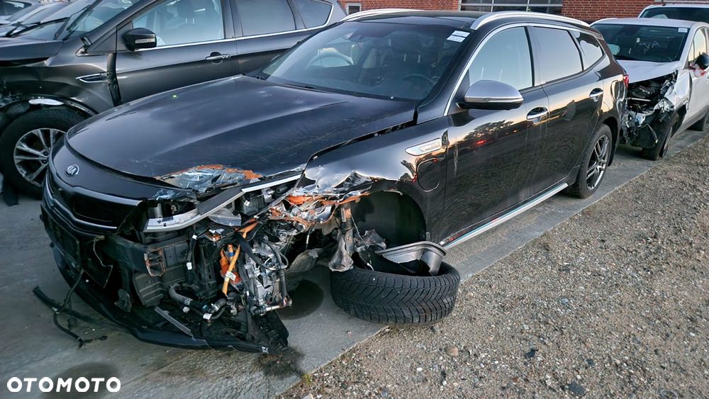 Kia Optima Plug-in Hybrid - 4