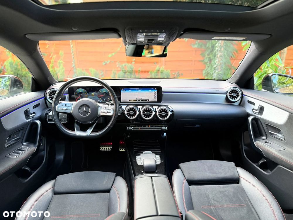 Mercedes-Benz CLA 220 d AMG Line 8G-DCT - 21