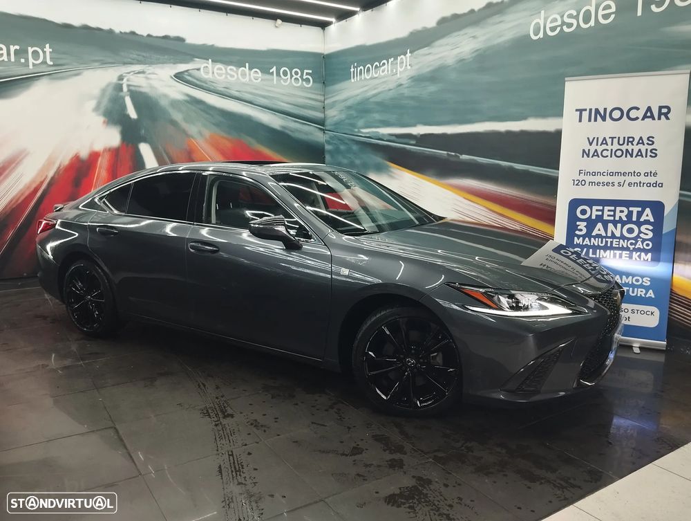 Lexus ES 300h F Sport - 3