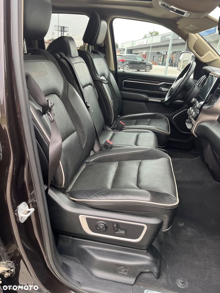 RAM 1500 5.7 Quad Cab Laramie - 12