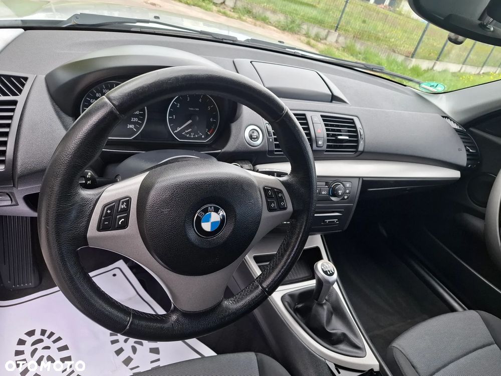 BMW Seria 1 - 10